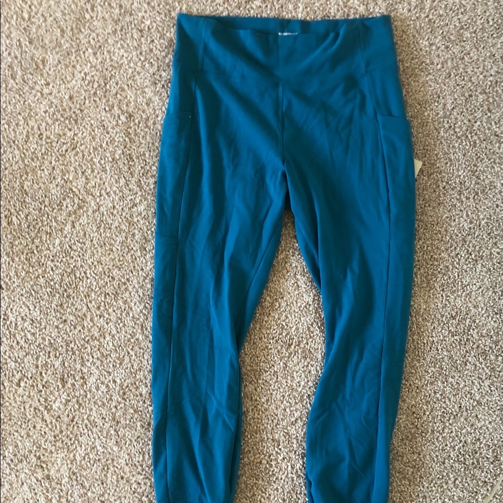 Soft REI leggings